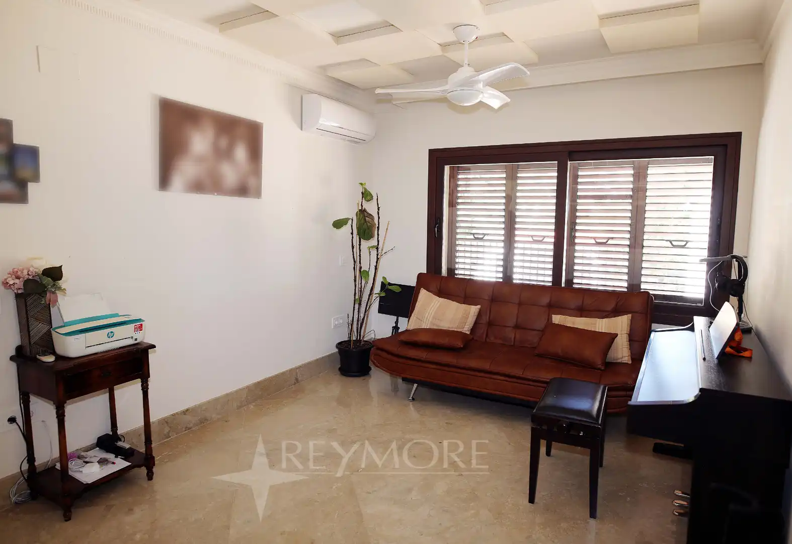 Sala de estar de Casa o chalet en venta en Córdoba con Aire acondicionado, Calefacción y Jardín privado