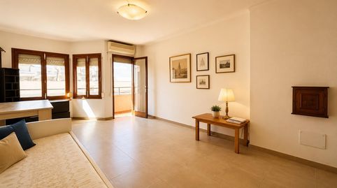 Foto 2 de Piso en venta en Calle Colubi, Santa Catalina, Palma de Mallorca