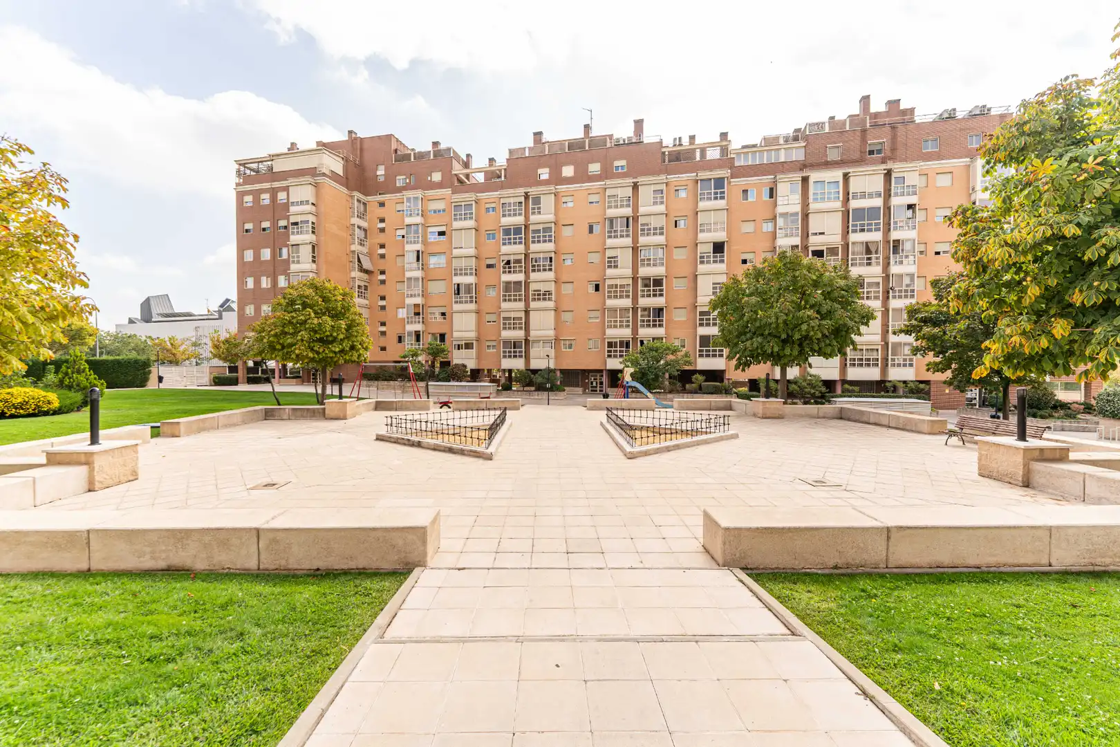Vista exterior de Piso en venta en Carabanchel