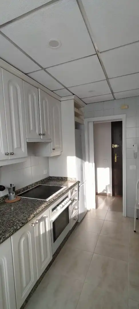 Piso de alquiler en Calle Santa María Soledad, 8, César Casariego - Santa Clara - Nuevo Obrero