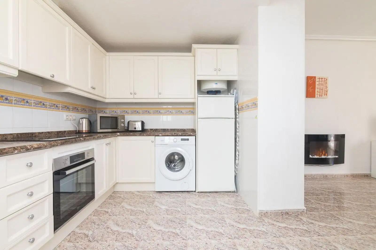 Küche von Wohnung zur Miete in Orihuela mit Klimaanlage, Heizung und Terrasse