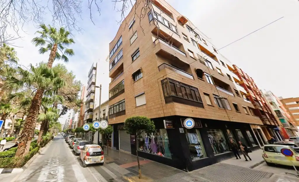 Vista exterior de Piso en venta en Torrent con Balcón