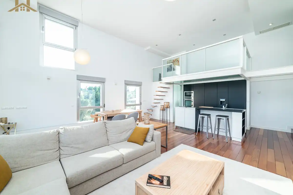 Sala de estar de Dúplex en venta en Majadahonda con Aire acondicionado, Calefacción y Terraza
