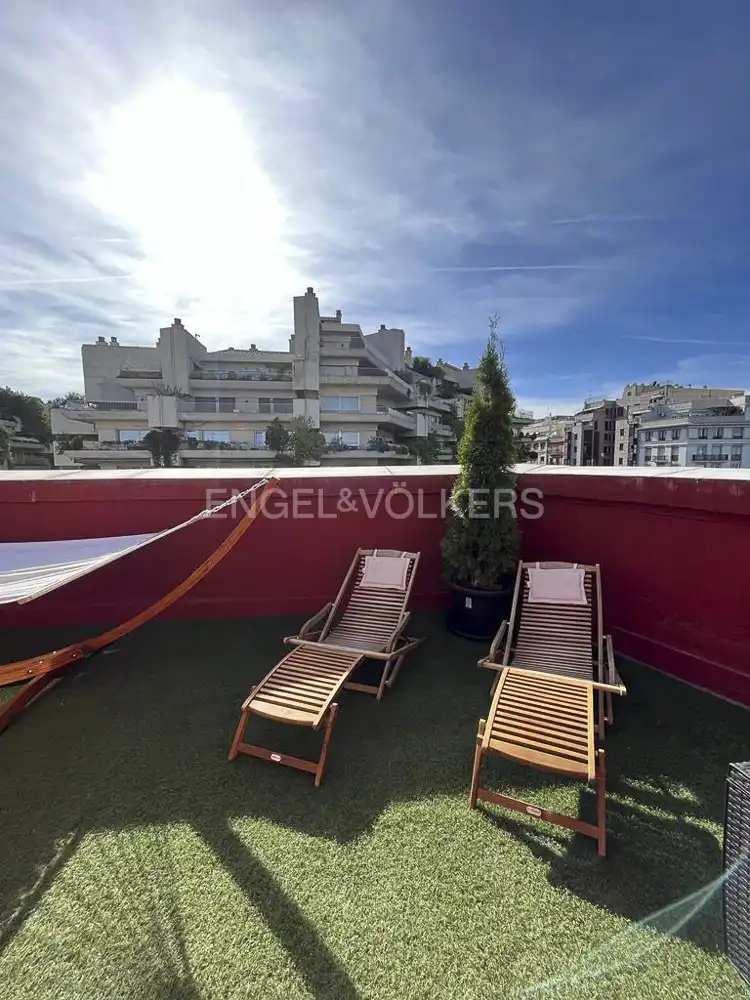 Terrassa de Àtic de lloguer en Madrid amb Aire condicionat, Calefacció i Terrassa