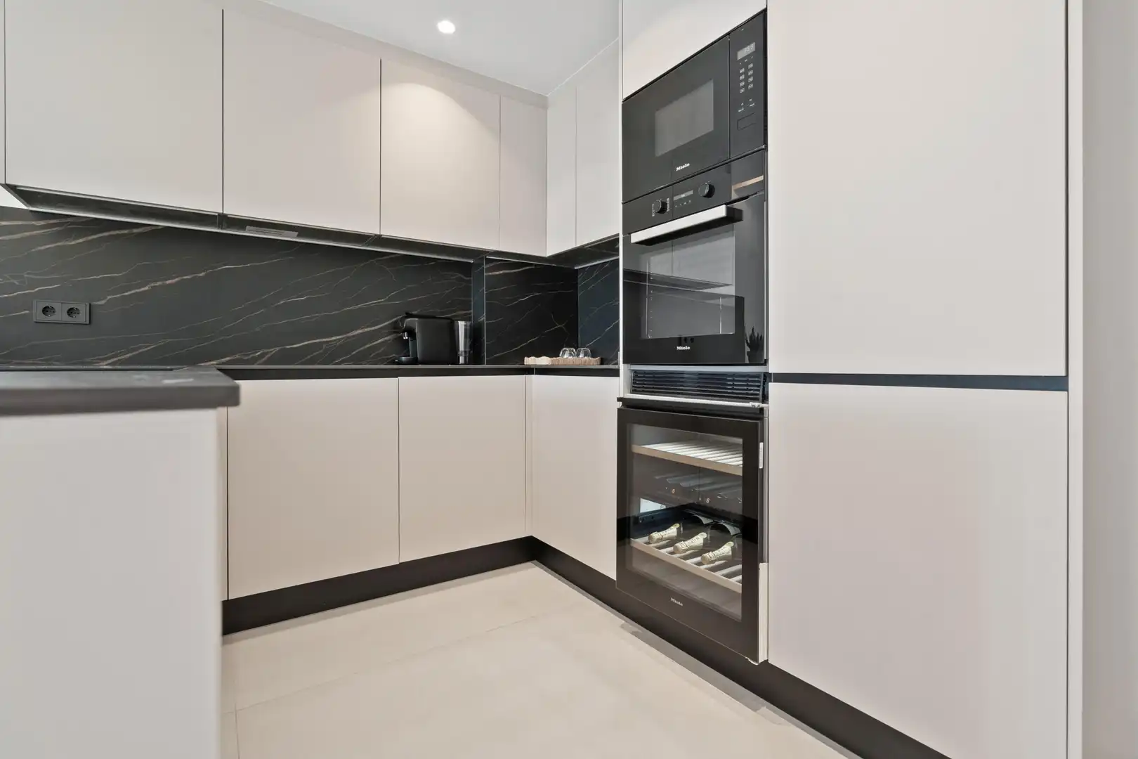 Cocina de Ático en venta en Estepona con Piscina comunitaria