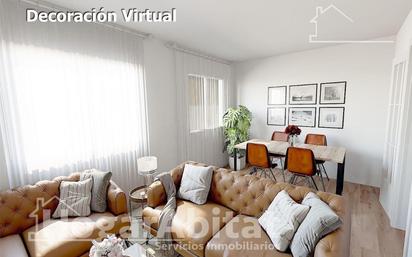 Living room of Flat for sale in  Valencia Capital  with Air Conditioner