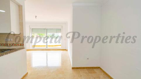 Foto 3 de Àtic en venda a Torrox Pueblo, Málaga