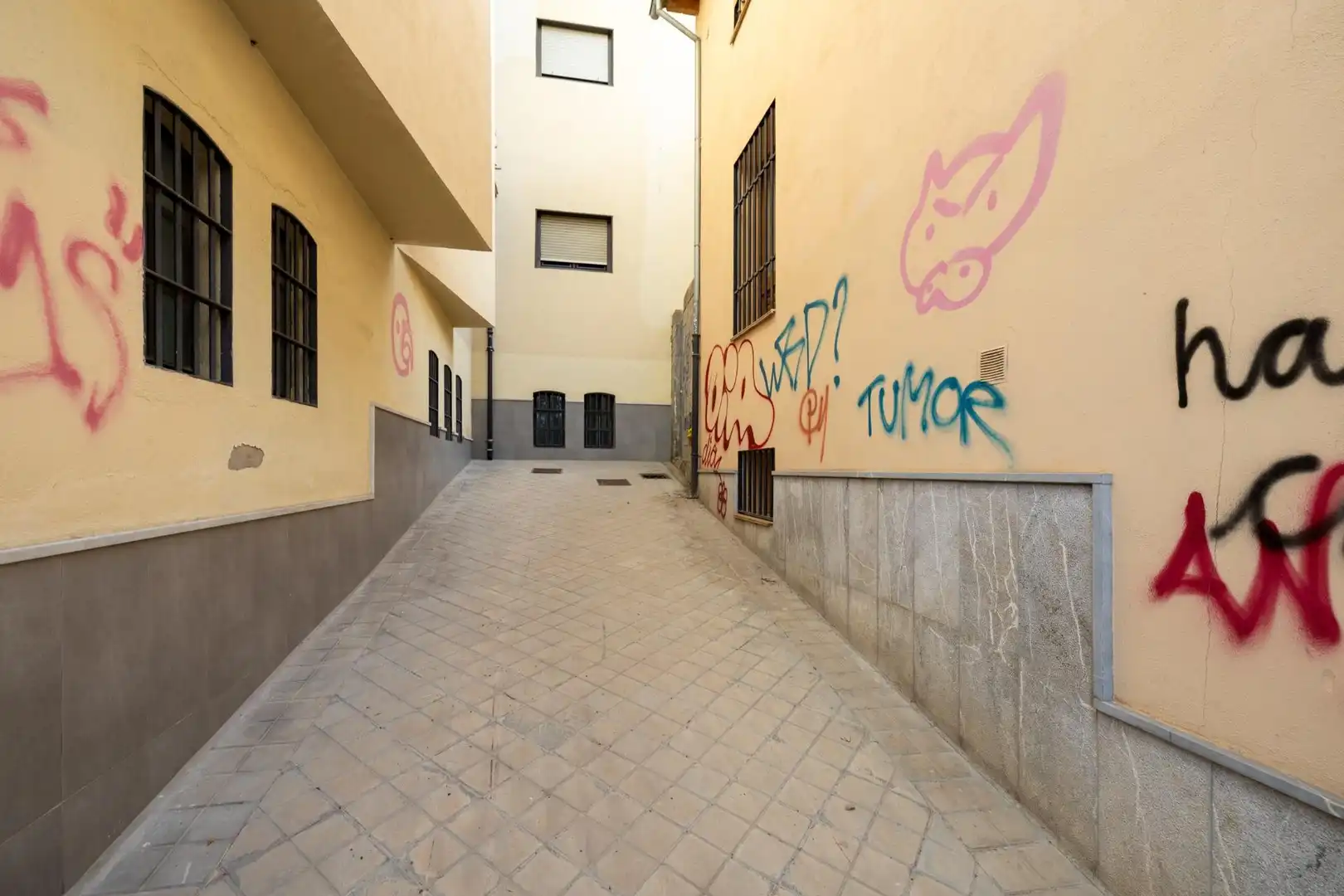 Lands and plots for sale in Beiro, imagen 2