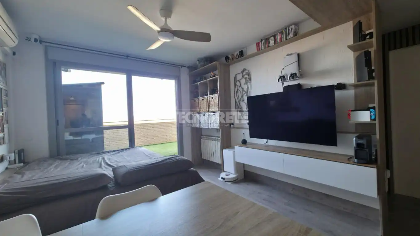 Living room of Flat for sale in Guadalajara  with Air Conditioner, Heating and Terrace