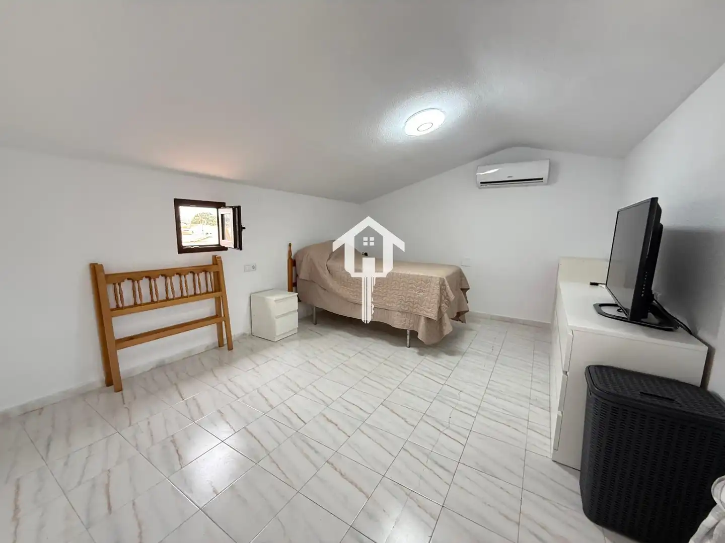 Dúplex en venta en Torrevieja con Aire acondicionado, Terraza y Amueblado