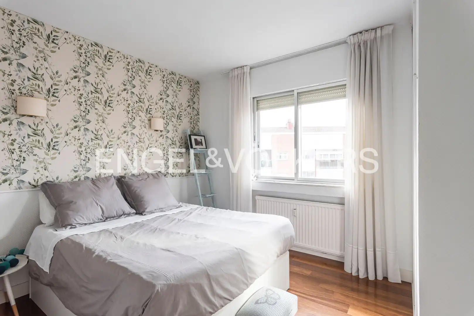 Bedroom of Flat for sale in Madrid  with Air Conditioner, Heating and Parquet flooring