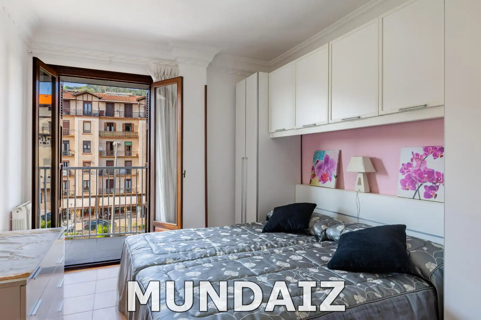 Habitación de Piso en venta en Donostia - San Sebastián  con Calefacción, Amueblado y Horno