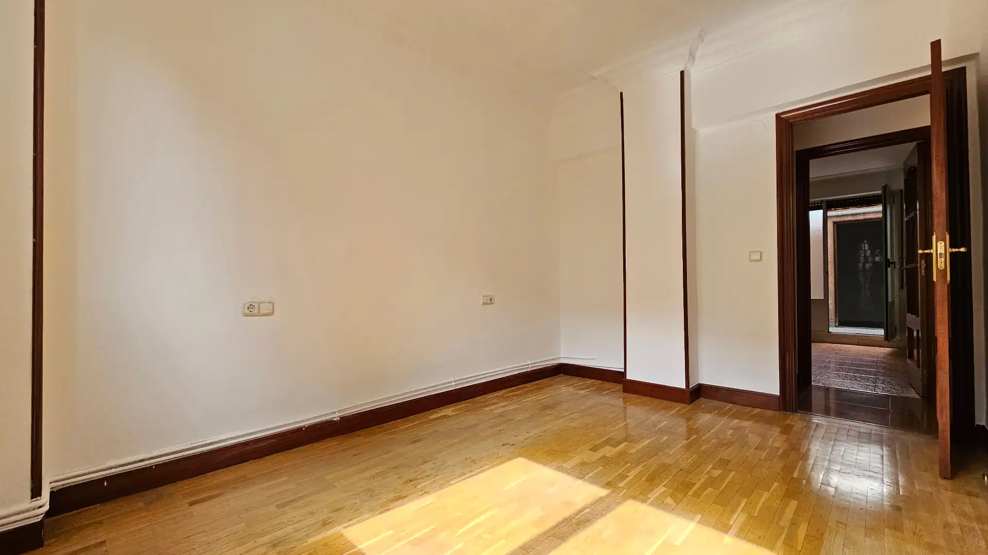Habitación de Piso en venta en Vitoria - Gasteiz con Calefacción, Parquet y Trastero