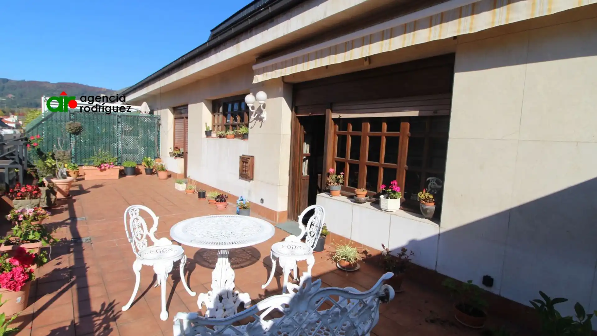 Terrassa de Pis en venda en Oviedo  amb Calefacció i Terrassa