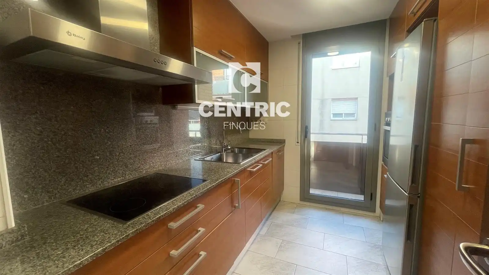 Küche von Wohnung zum Verkauf in Terrassa
