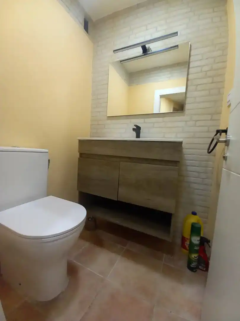 Bany de Pis en venda en Castrillón amb Calefacció, Terrassa i Traster