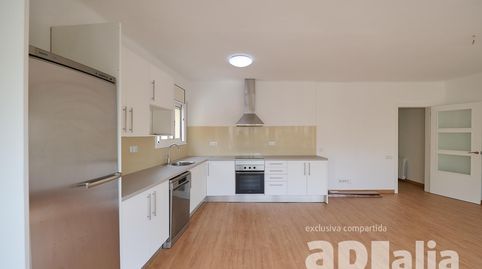 Foto 5 de Casa adosada en venta en Sentmenat, Barcelona
