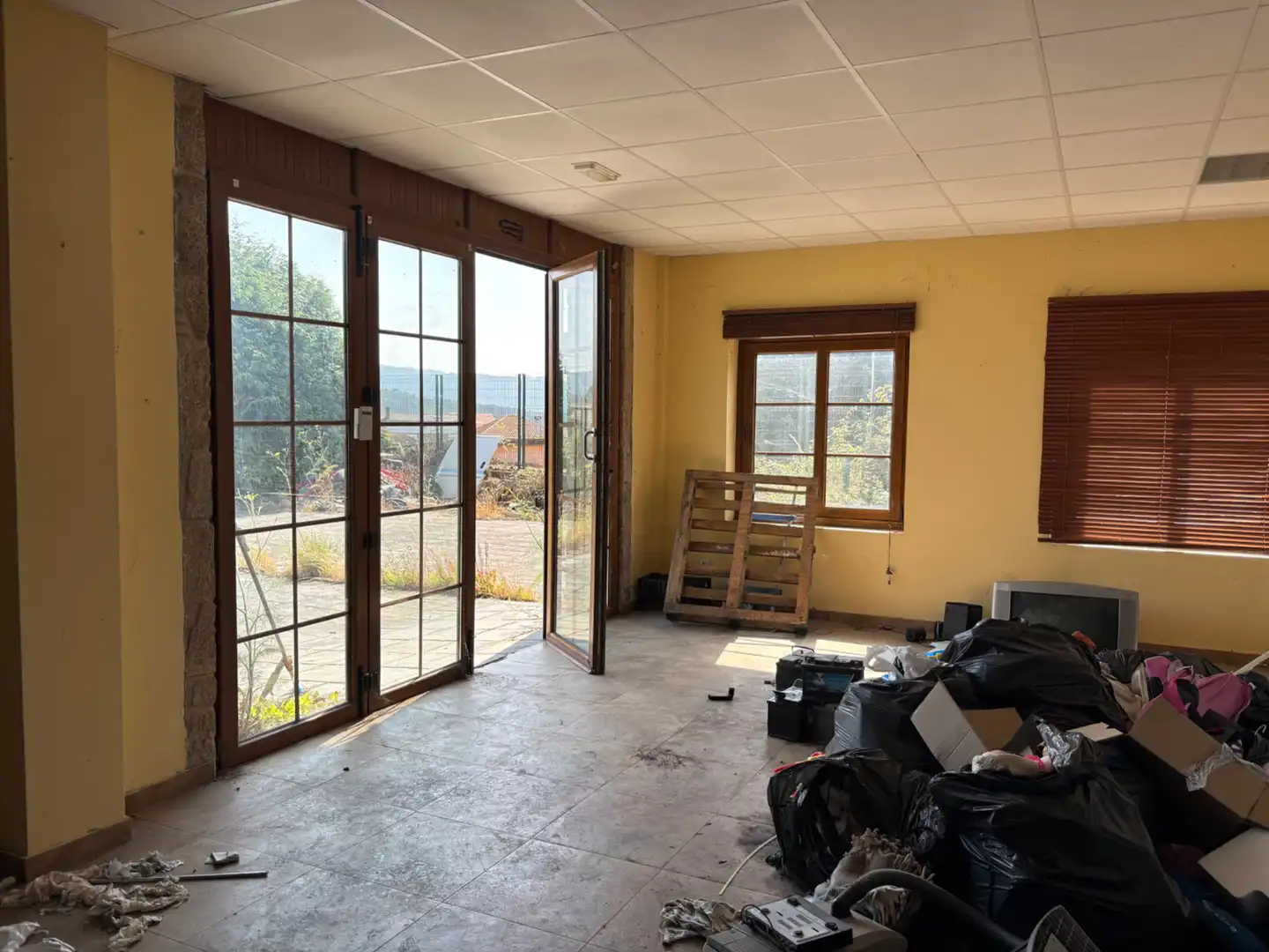 Casa adosada en venda en Arteixo amb Jardí privat