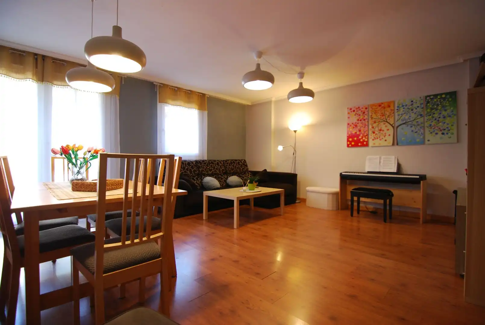 Sala de estar de Casa o chalet en venta en San Martín de la Vega con Aire acondicionado, Calefacción y Piscina comunitaria