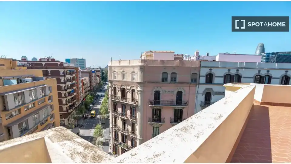 Flat with terrace to rent in Sant Martí, imagen 14