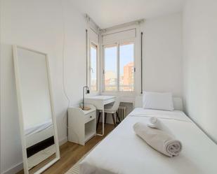 Flat to share in  Barcelona Capital