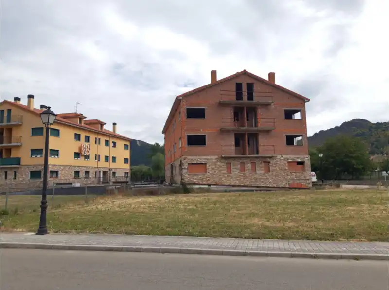 Garaje en venta en SOTO, Boñar