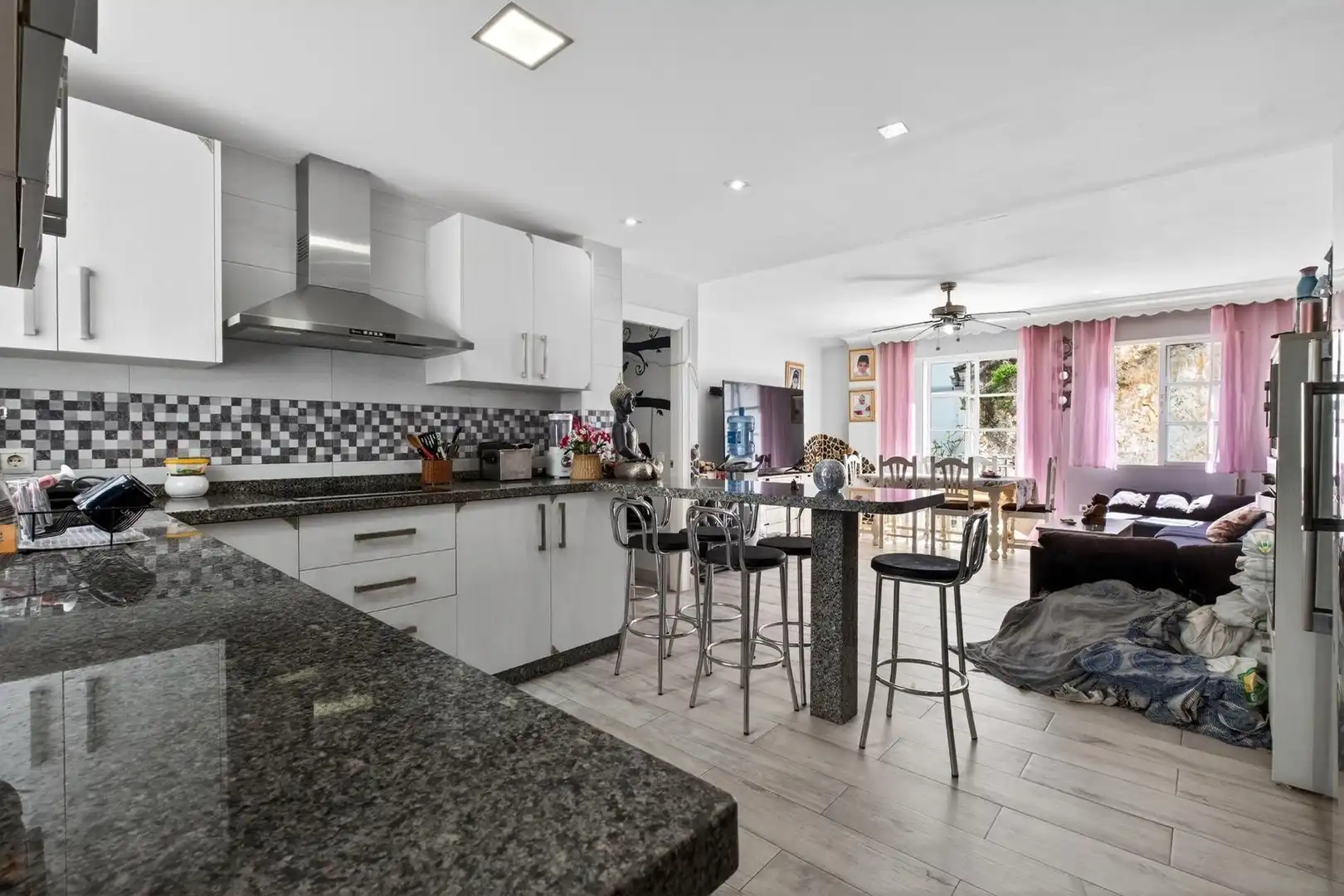 Kitchen of Flat for sale in Coín  with Air Conditioner and Balcony