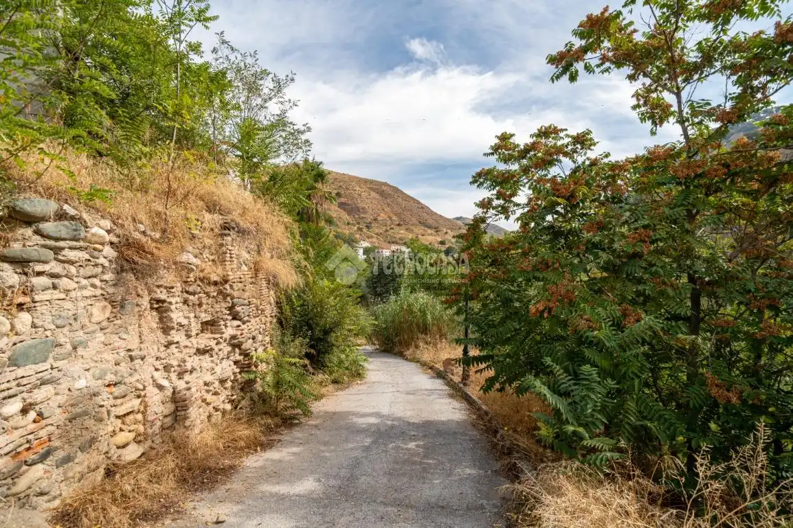 Vista exterior de Terreno industrial en venta en Albaicín