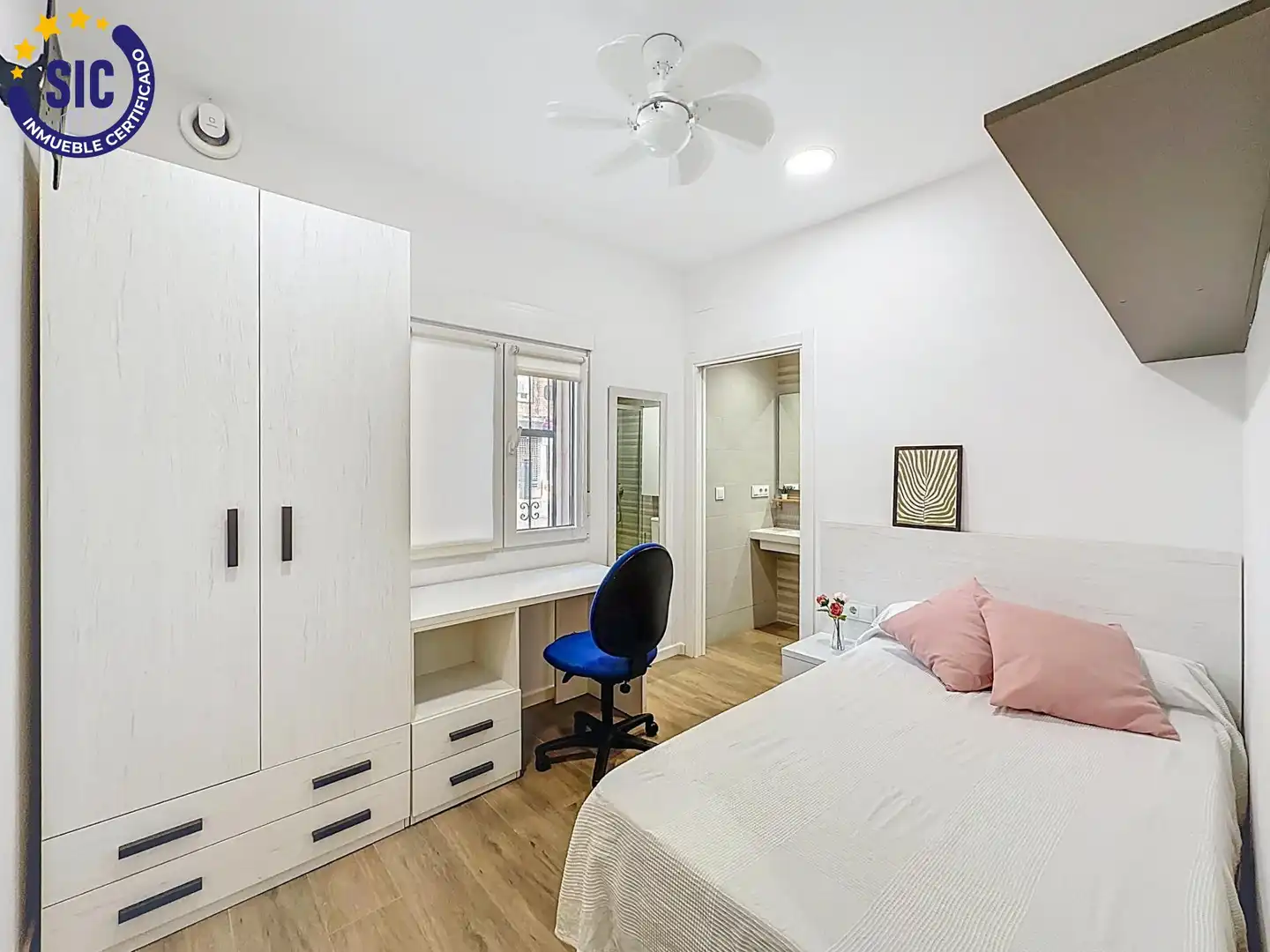 Habitación de Piso en venta en Valencia con Aire acondicionado, Calefacción y Amueblado