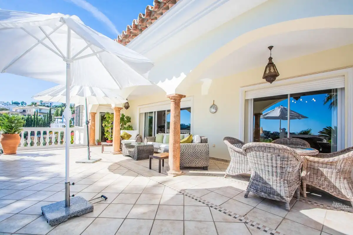 Villa mit Pool zum Verkauf in Calle Canarias 1, imagen 3