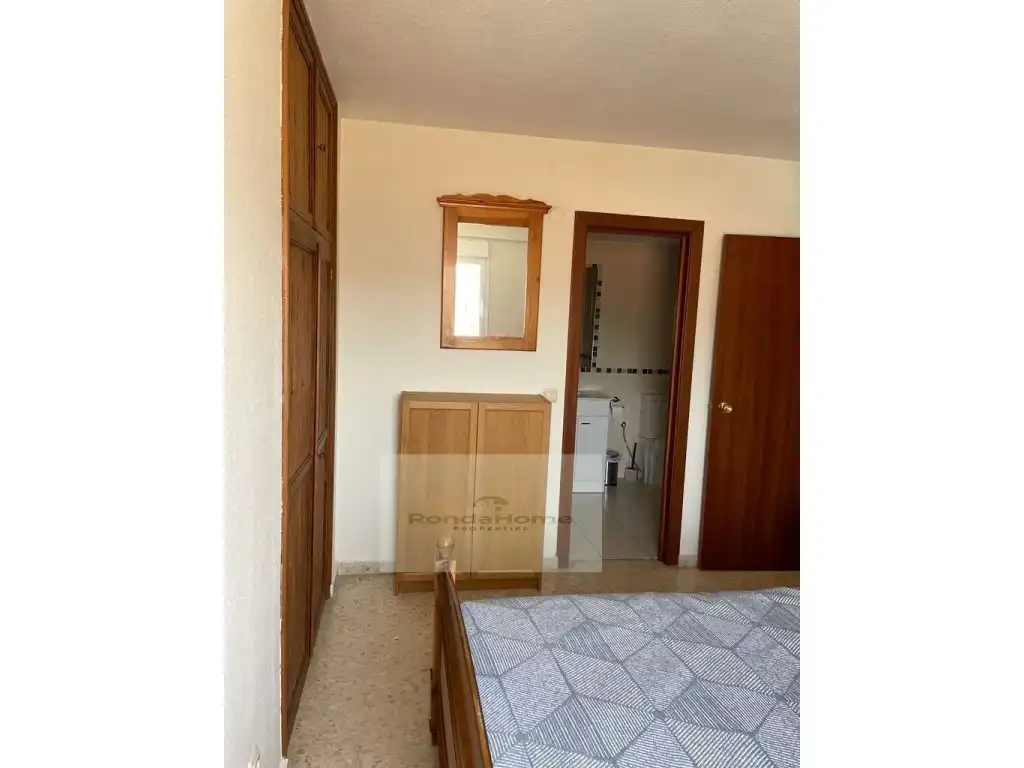 Flat for rent in Calle Feria De Abril, Centro ciudad