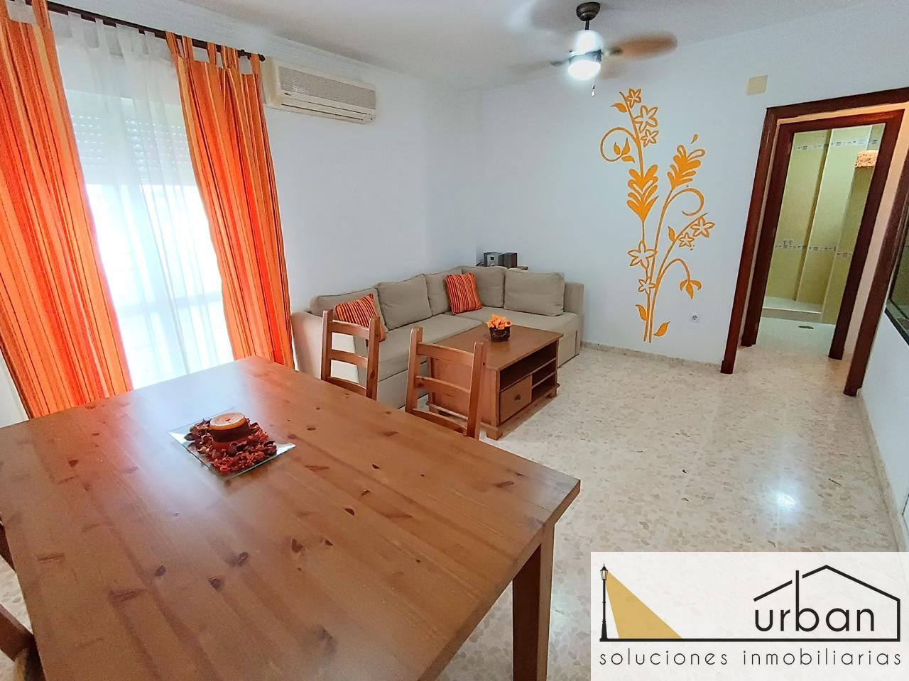 Sala de estar de Piso en venta en Chipiona con Amueblado