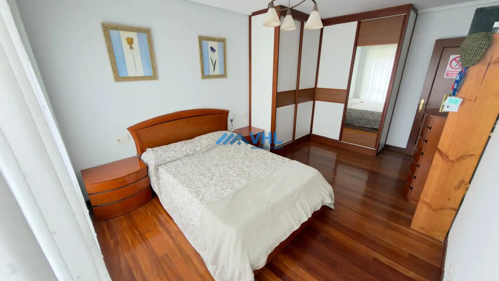 Habitación de Piso de alquiler en Castro-Urdiales con Calefacción, Terraza y Amueblado