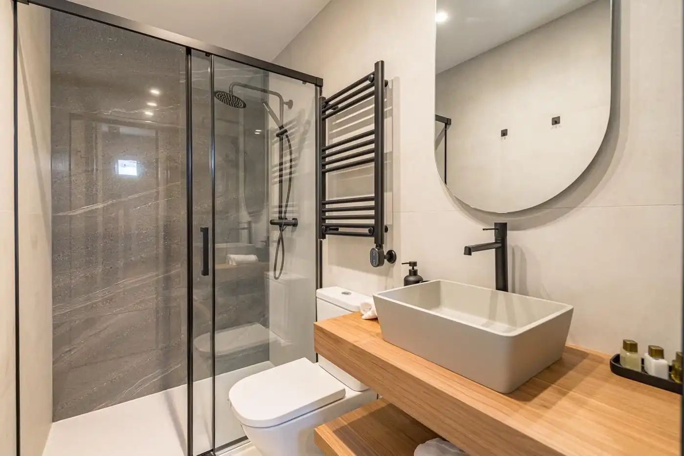 Baño de Piso en venta en Madrid con Aire acondicionado y Calefacción