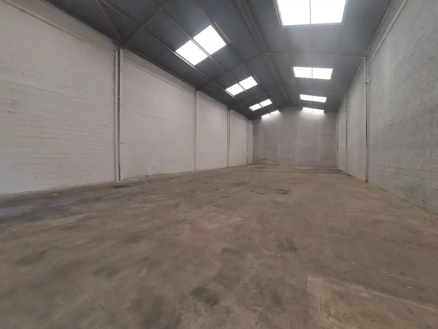 Fabrikhallen zur Miete in Castellón de la Plana / Castelló de la Plana