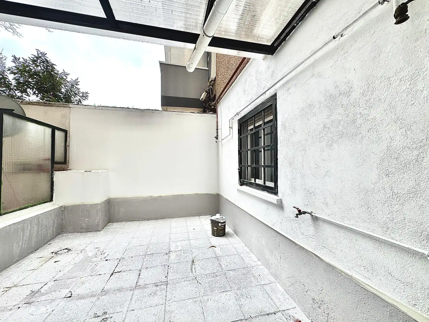 Terraza de Piso en venta en Fuenlabrada con Calefacción y Piscina comunitaria