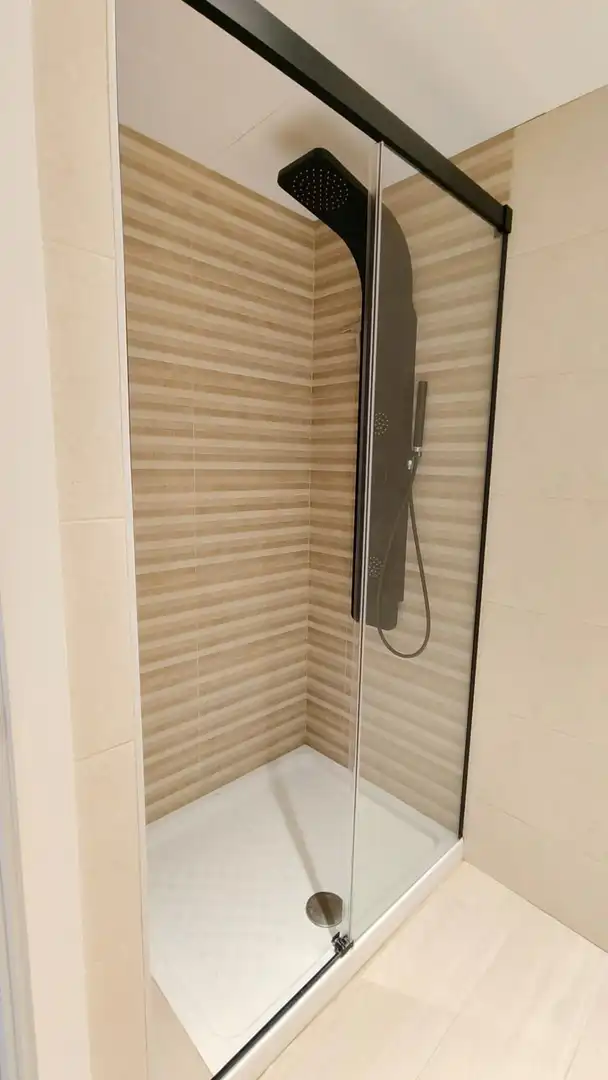 Baño de Casa adosada en venta en Quart con Calefacción, Jardín privado y Terraza