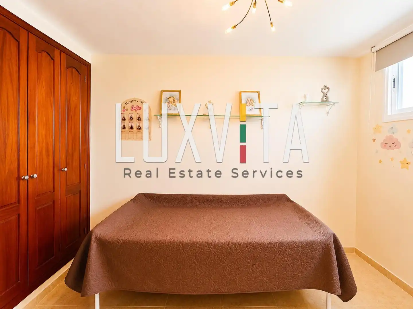 Apartments for sale in Arona  with Air Conditioner, Storage room and Furnished