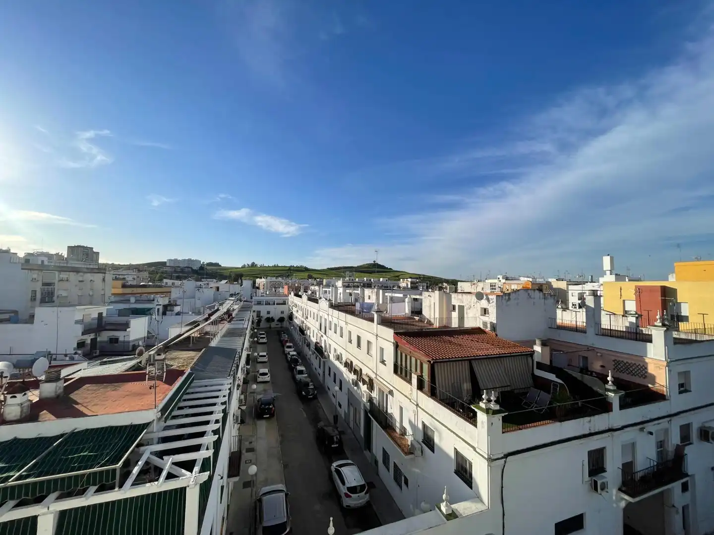 Vista exterior de Piso en venta en Camas con Aire acondicionado, Terraza y Amueblado