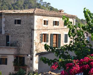 Exterior view of Building for sale in Estellencs