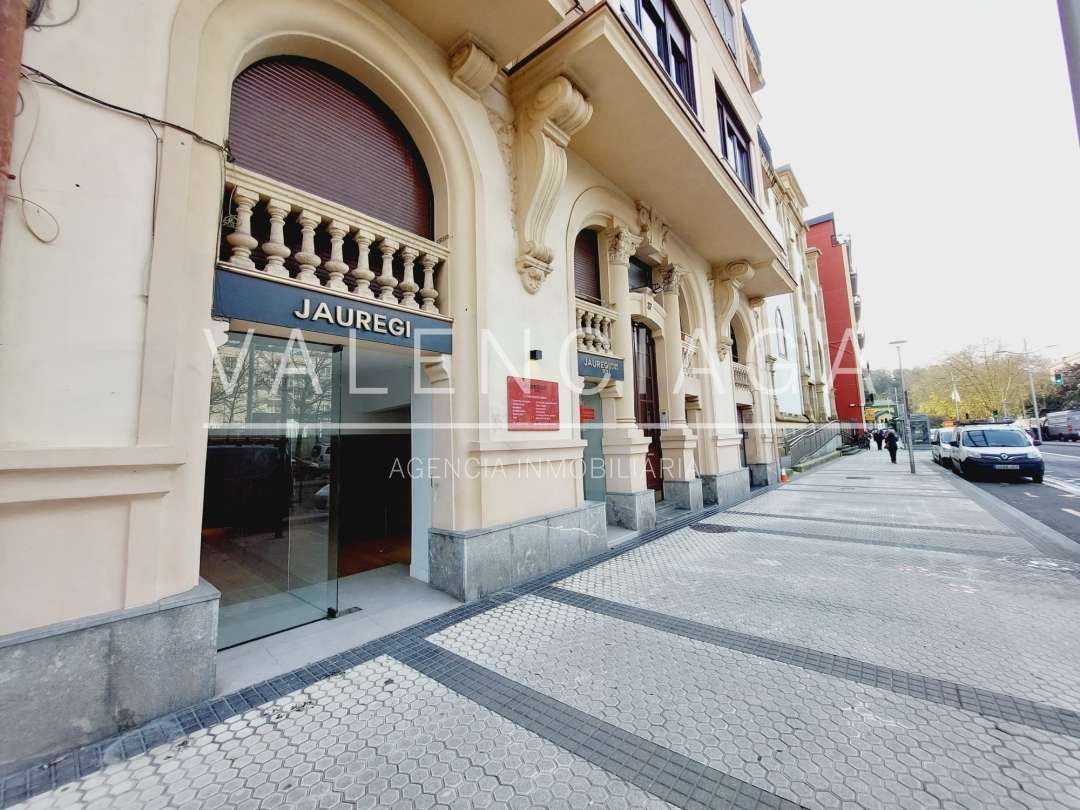 Vista exterior de Local de lloguer en Donostia - San Sebastián 