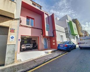 Exterior view of House or chalet for sale in Las Palmas de Gran Canaria  with Terrace and Balcony