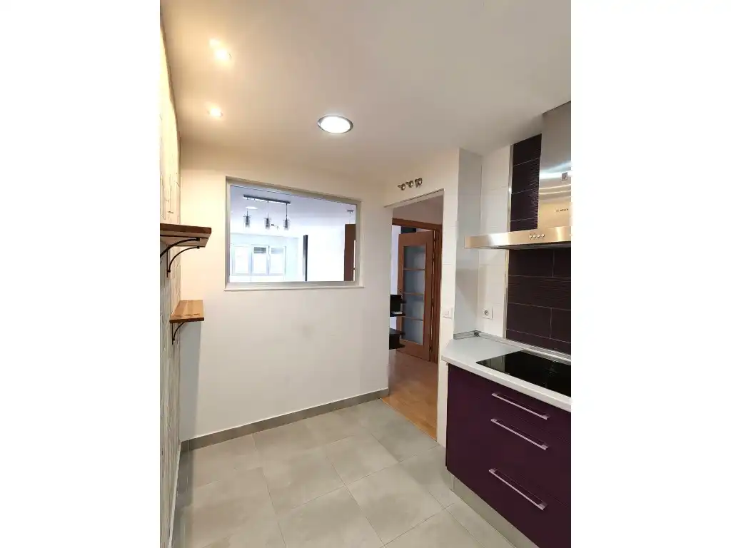 Flat with lift for sale in Avenida Mar Mediterraneo, imagen 6