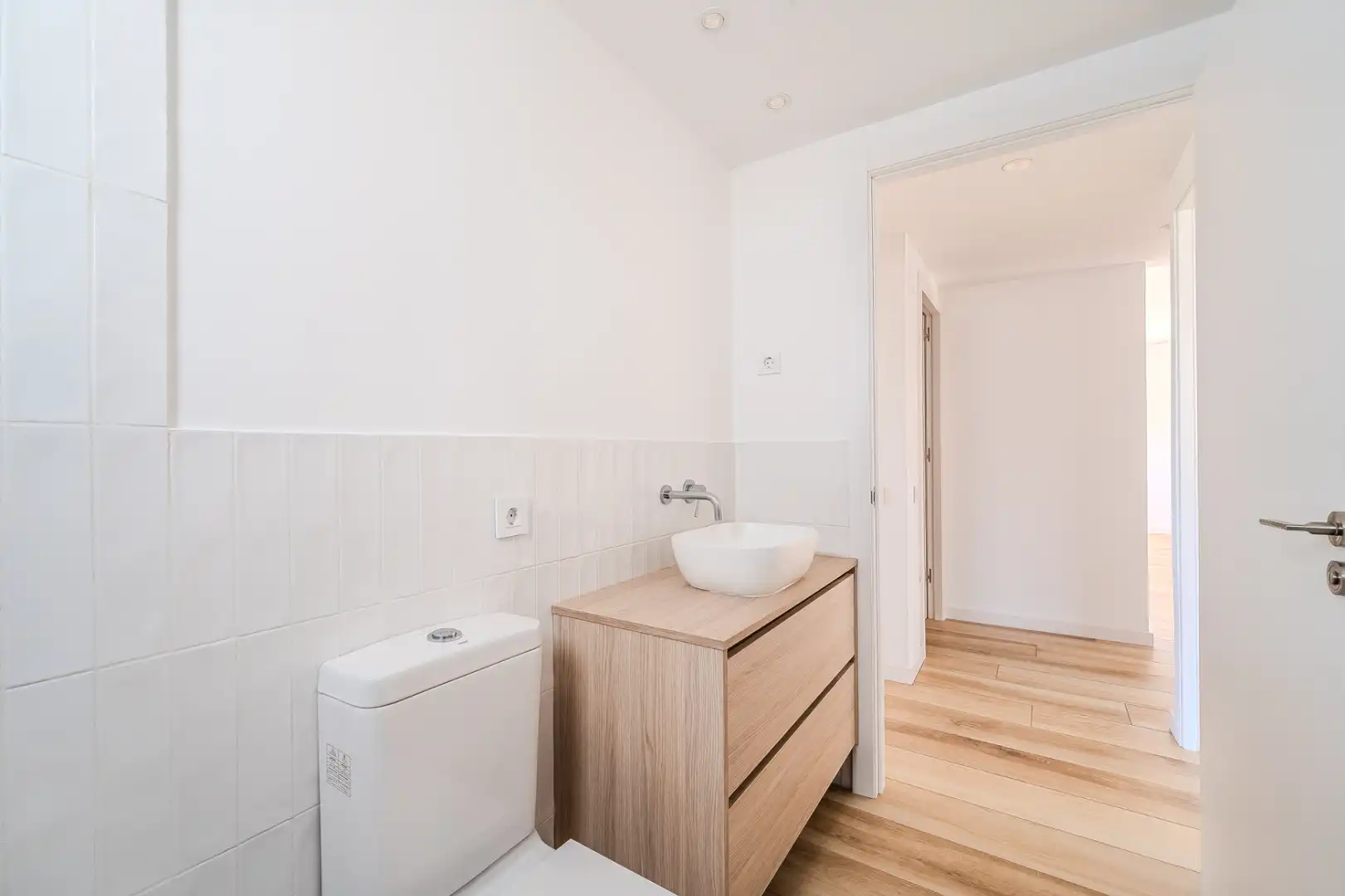 Badezimmer von Haus oder Chalet zum Verkauf in L'Ametlla de Mar  mit Klimaanlage, Heizung und Privatgarten