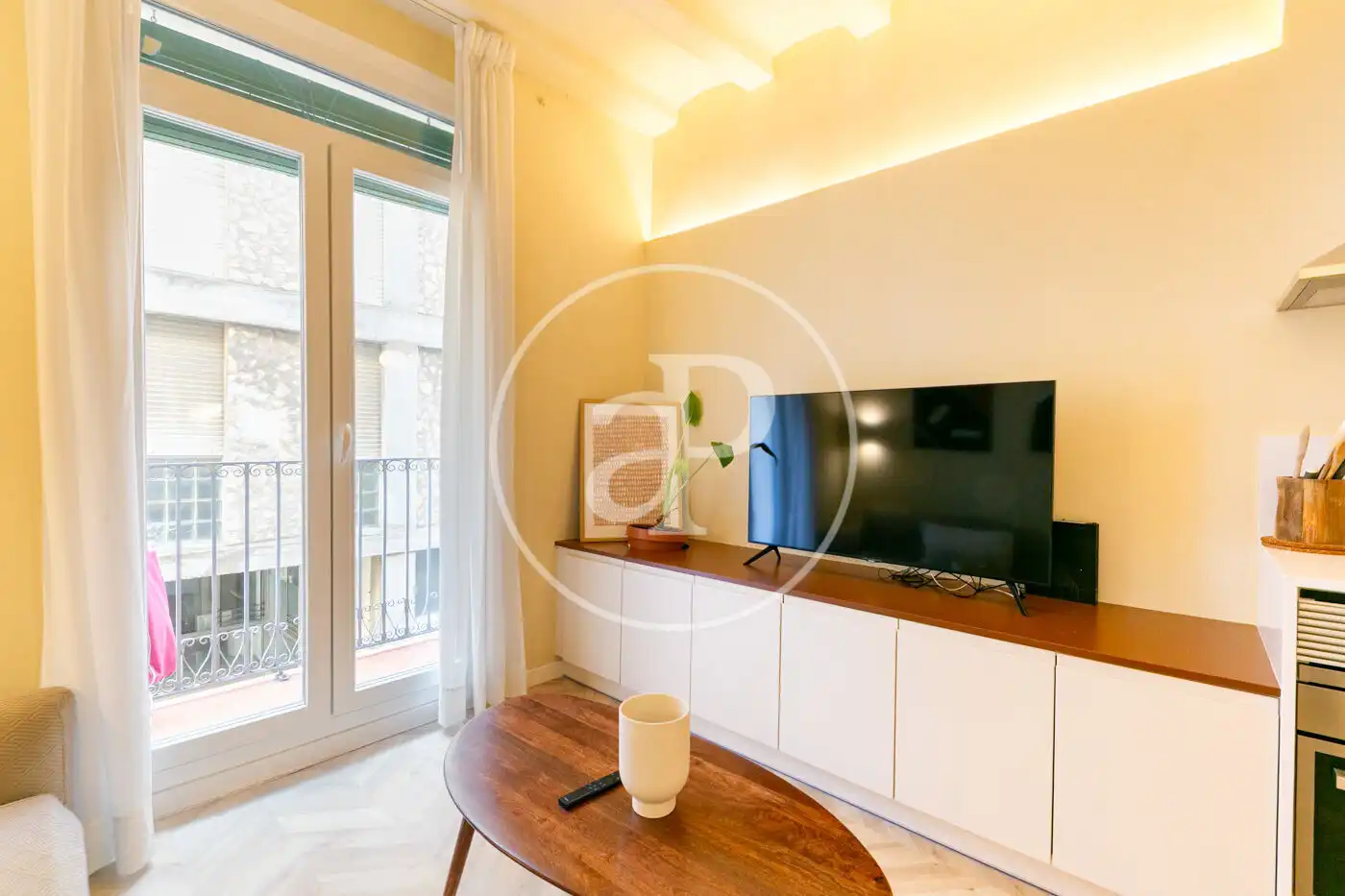 Sala de estar de Piso en venta en Barcelona con Calefacción, Amueblado y Balcón