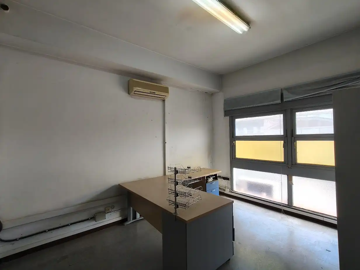 Nau industrial en venda en Sant Boi de Llobregat
