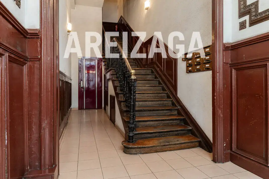 Piso en venta en Donostia - San Sebastián  con Calefacción y Balcón