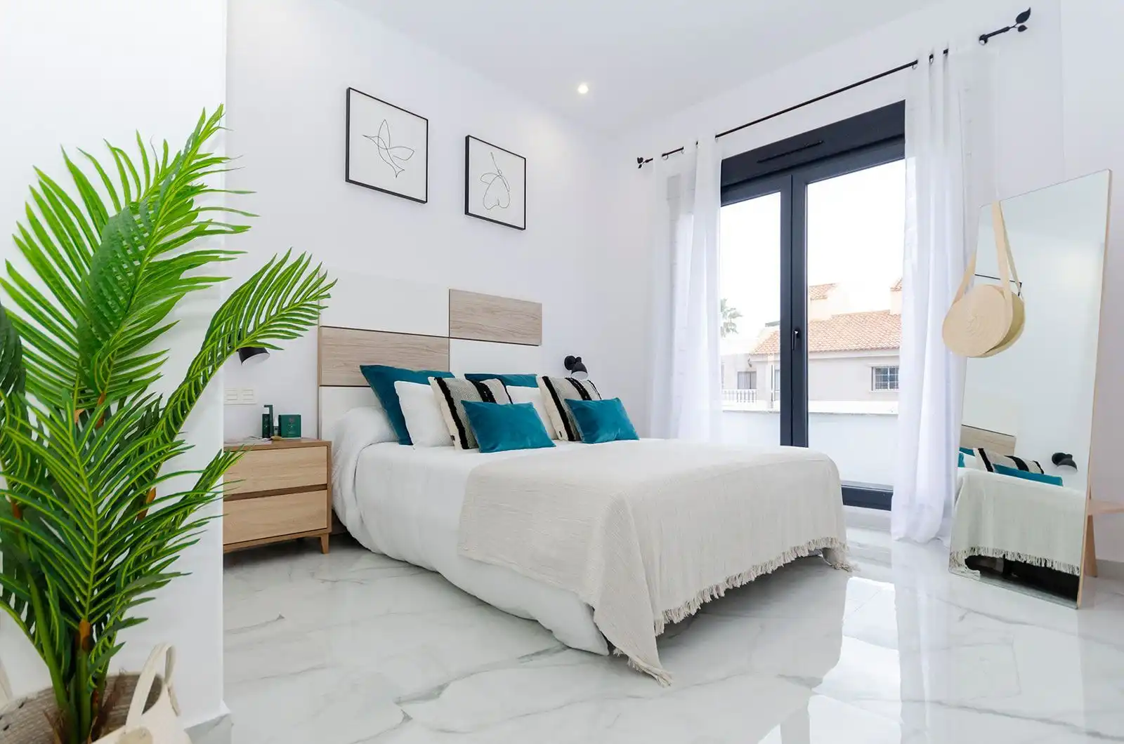 Habitación de Casa o chalet en venta en Torrevieja con Aire acondicionado, Jardín privado y Terraza