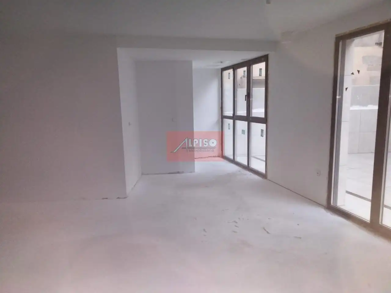 Apartament en venda en Ourense Capital  amb Calefacció, Terrassa i Traster