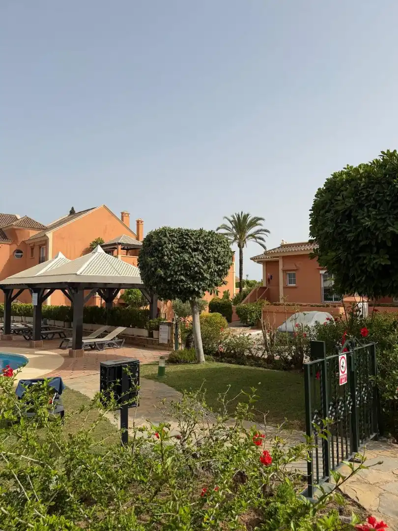 Apartament de lloguer a 45 Las Yedras #Portal 00, Puerta A2, Nueva Andalucía centro